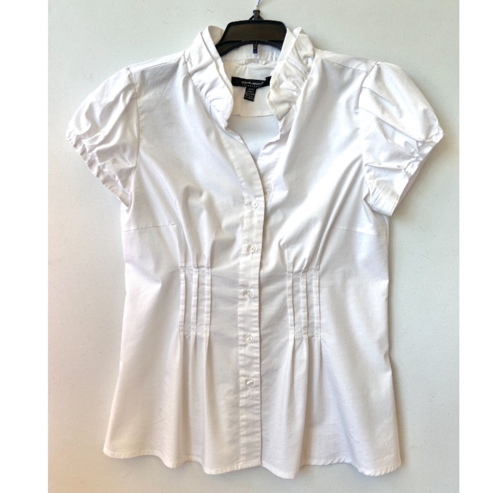 Coupe Collection | White Button-Up Blouse